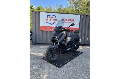 YAMAHA XMAX 300 Tech Max