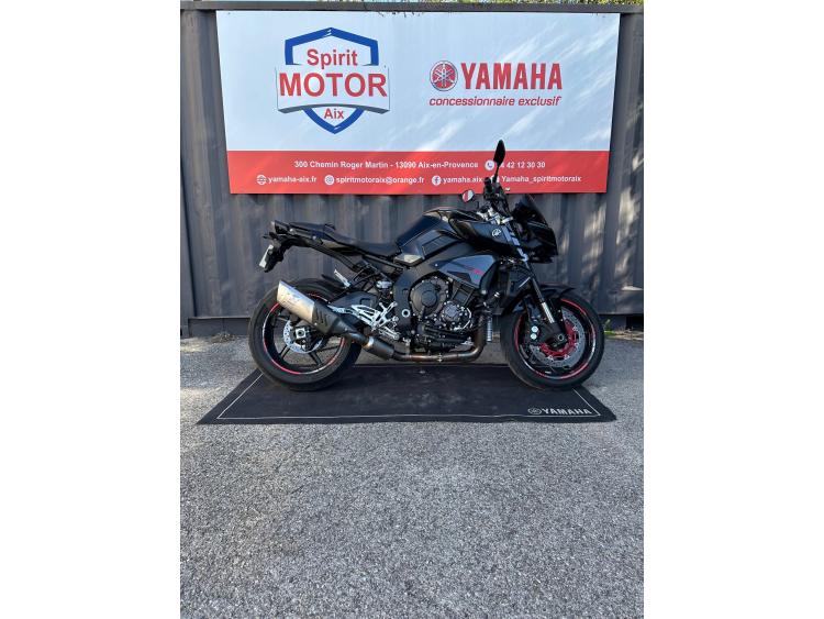 YAMAHA MT-10
