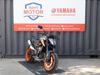 KTM 890 DUKE R