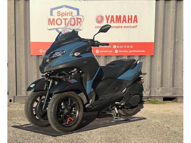 YAMAHA TRICITY 300